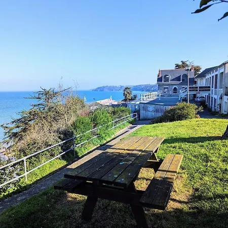 La Corniche- Vue Panoramique Sur *